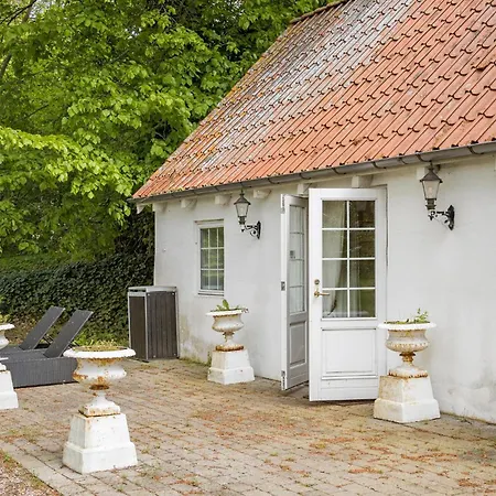 1 Bedroom In 펜션 Fåborg